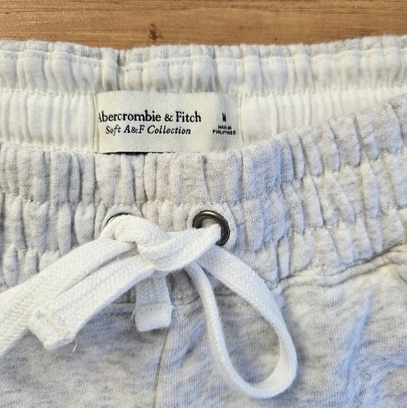 Abercrombie & Fitch women's flare sweatpants light gray Size large - Picture 5 of 10